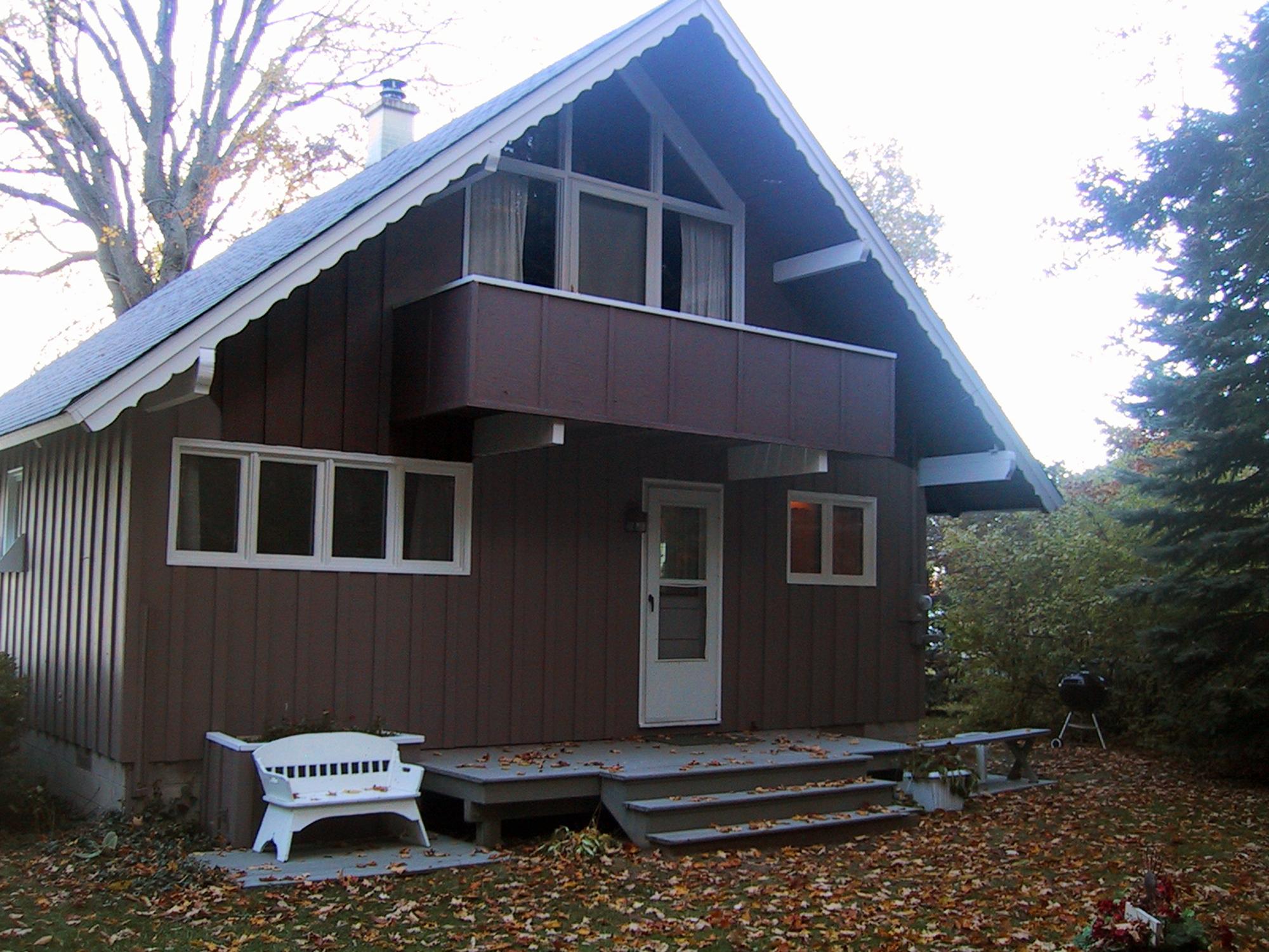 Front entrance northern Michigan Lake Cottage